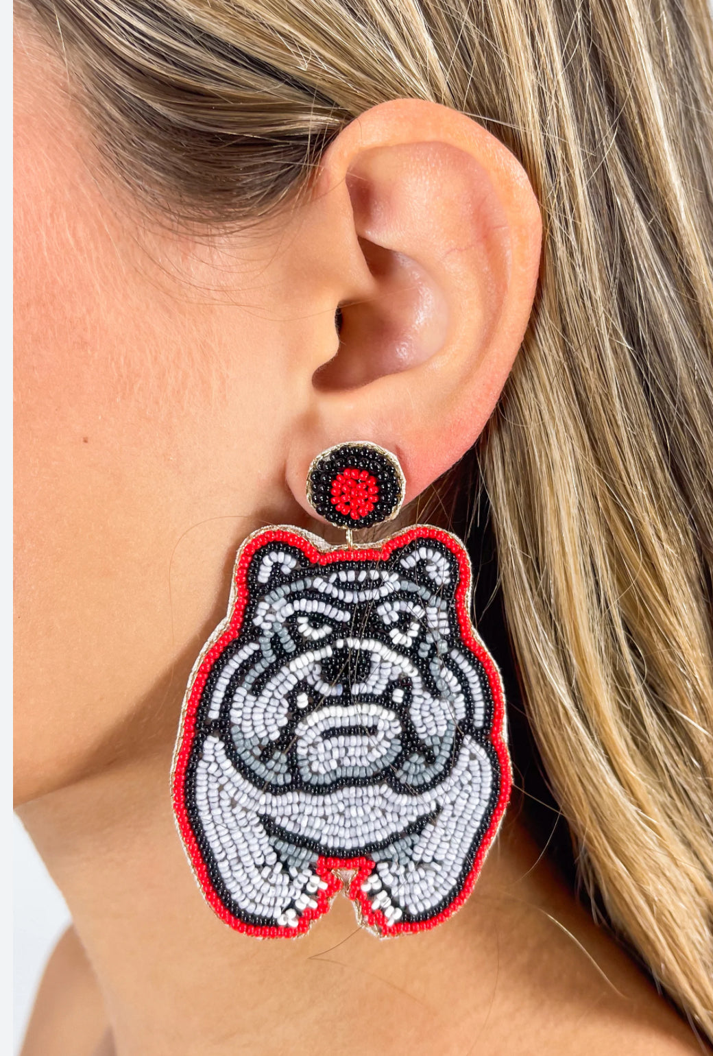 Bulldog Fan Beaded Earrings