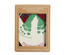 Load image into Gallery viewer, Mud Pie Mistle Toe Footprint Ornament
