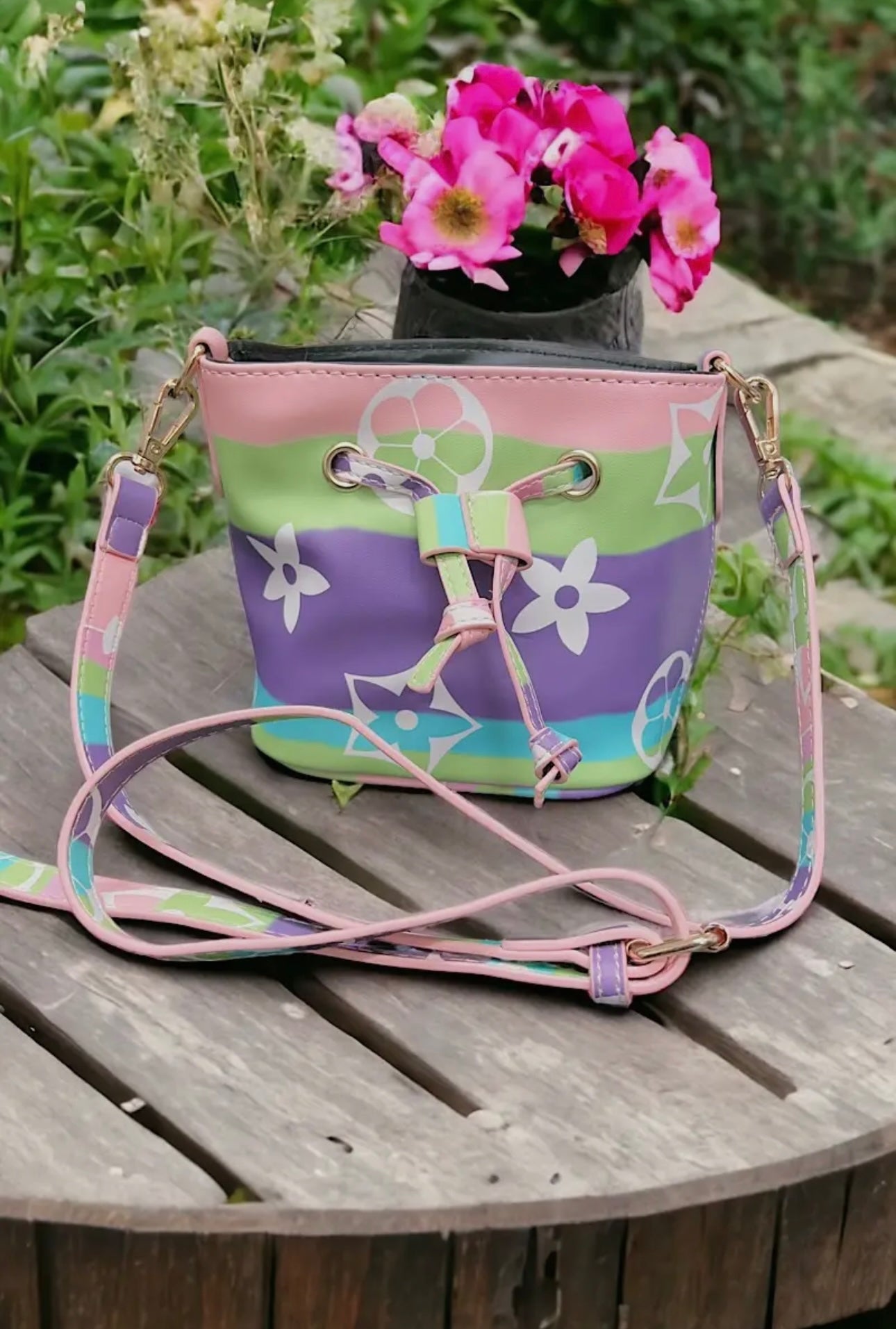 Multi Color Star Printed Crossbody Bag