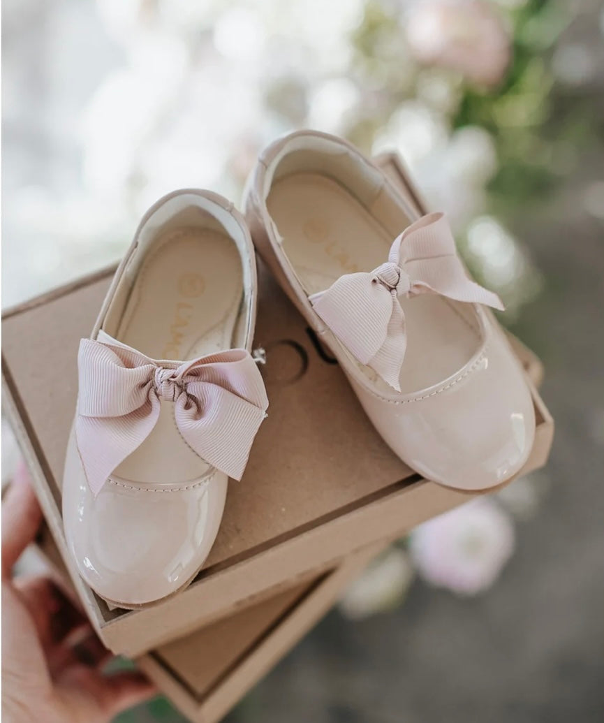 L’amour Amelia Bow Flat